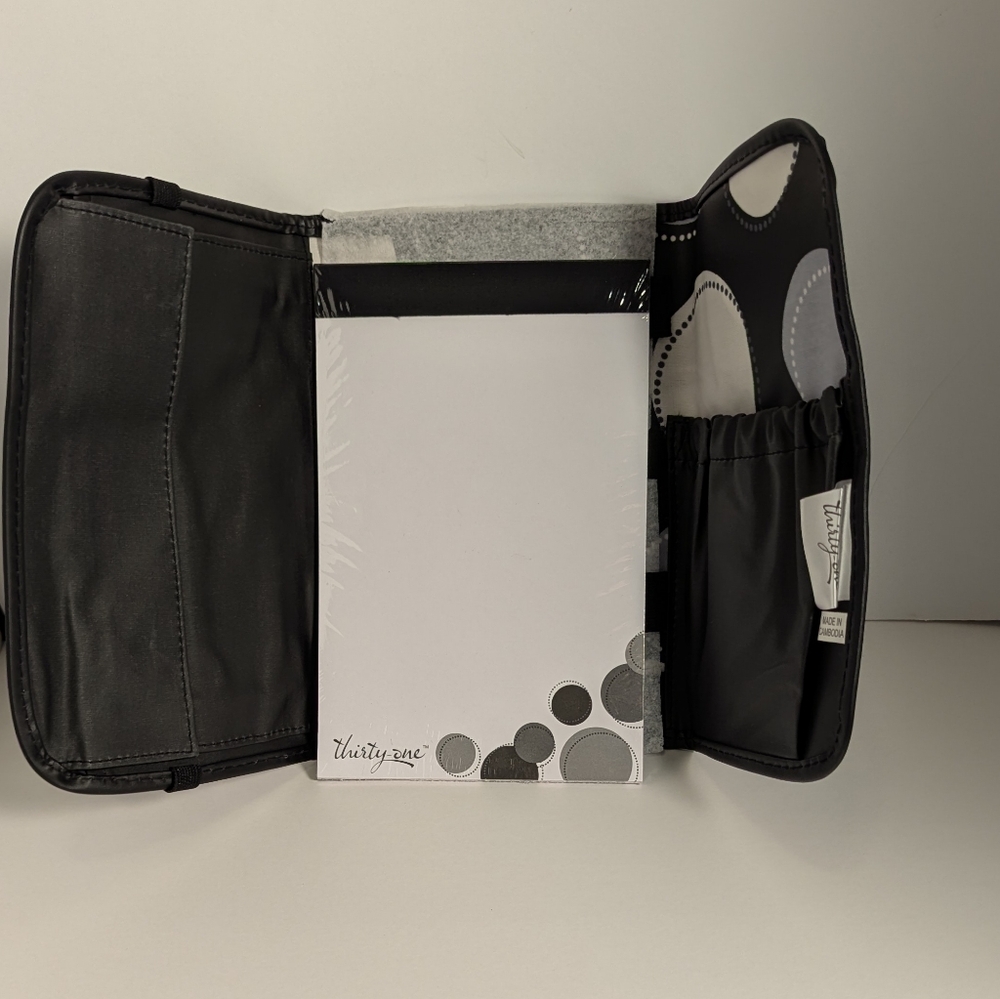 Fold Go Organizer & Notepad Black Happy Dot by thirty-one